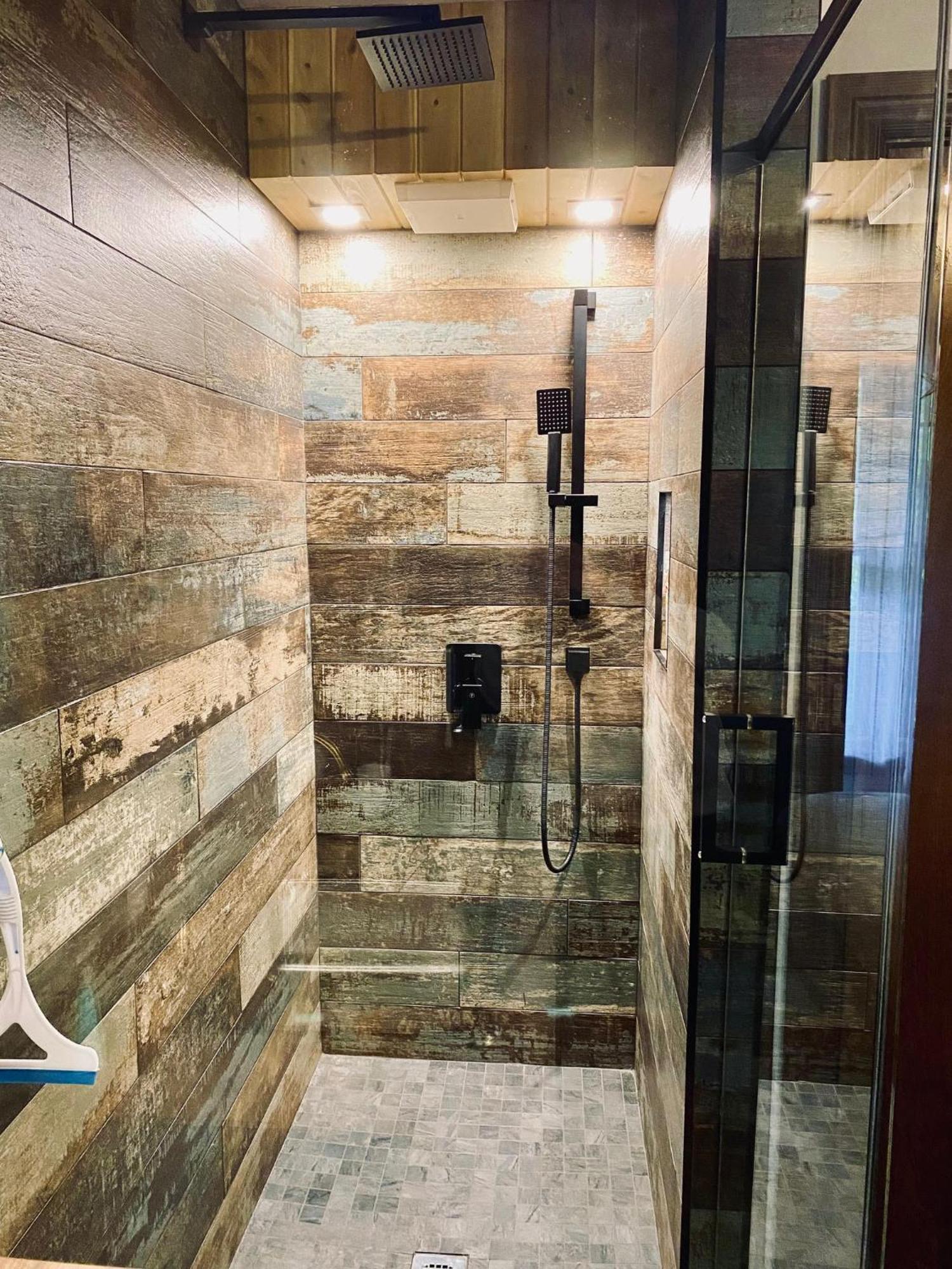 Estello Suites & Spa Lac-Mégantic Екстериор снимка
